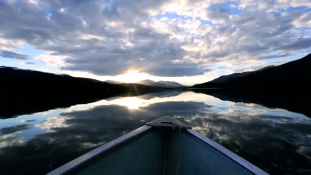 Lac Spirit paysage pittoresque au coucher du soleil — Video