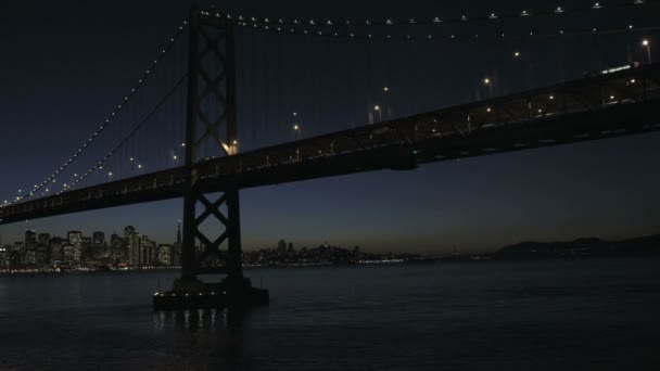 Iluminado Oakland Bay Bridge São Francisco — Vídeo de Stock