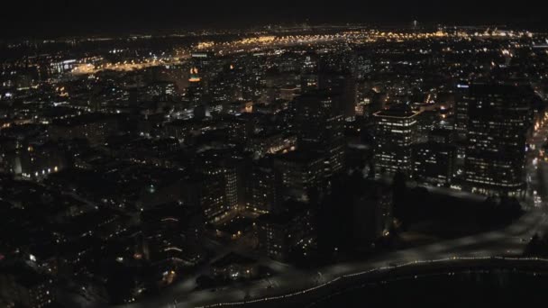 Osvětlený městský budovy předměstí San Francisco — Stock video