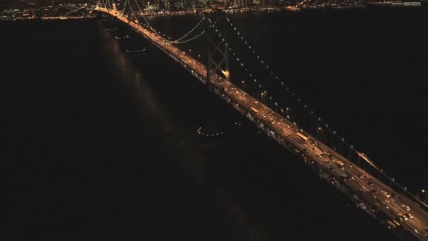 Tráfico iluminado Bay Bridge San Francisco — Vídeos de Stock