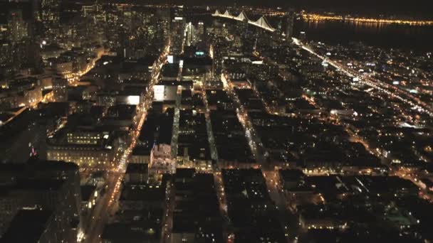 Rascacielos San Francisco vista iluminada — Vídeo de stock