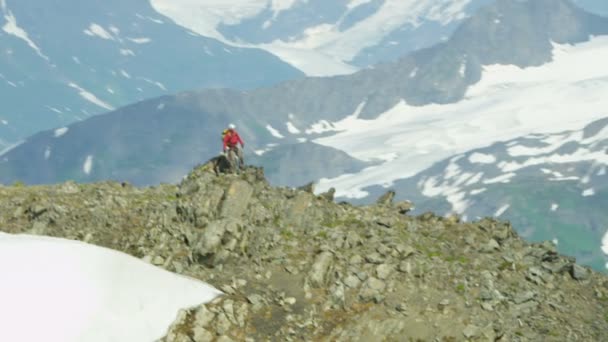 Climber travels on Alaska glacier mountains — Stock Video