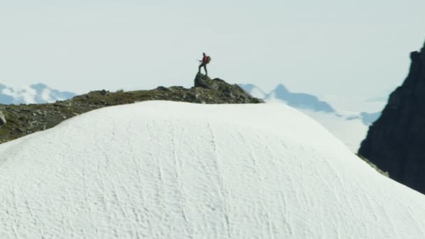 Climber travels on Alaska glacier mountains — Stock Video