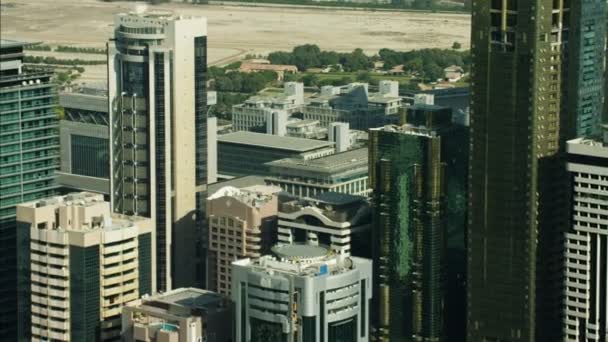 Dubaj Zaskané silniční apartmány mrakodrapy — Stock video