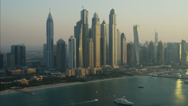 Cidade aérea Dubai Downtown arranha-céus — Vídeo de Stock