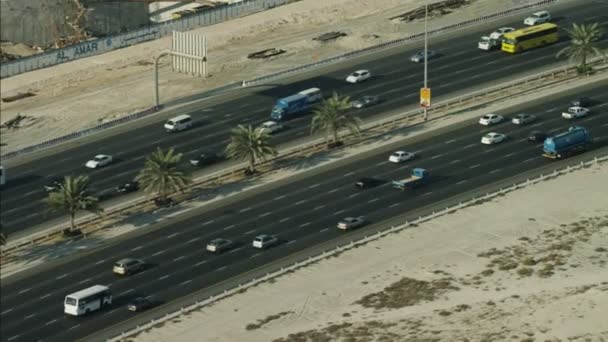 Dubai Road banliyö trafiği Karayolu — Stok video