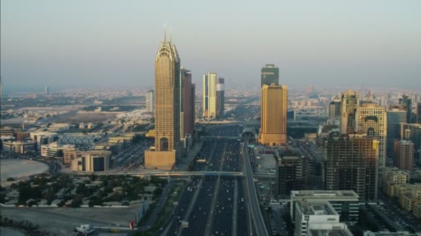 Dubai Sheikh Zayed Tráfico por carretera — Vídeos de Stock