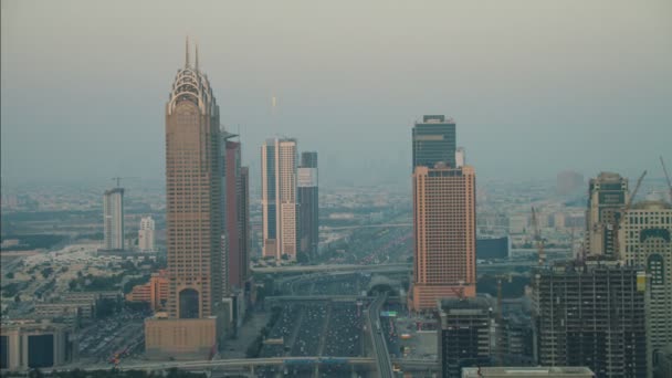 Torres aéreas Dubai Business Central — Vídeo de Stock