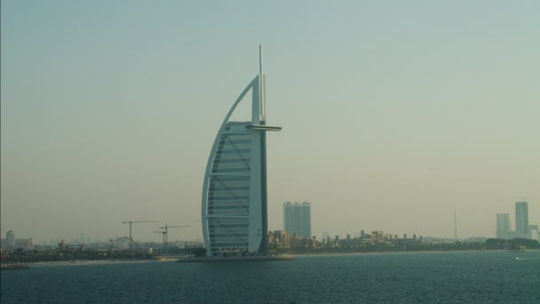 Dubai Burj al Arab Hotel 7 estrellas — Vídeos de Stock