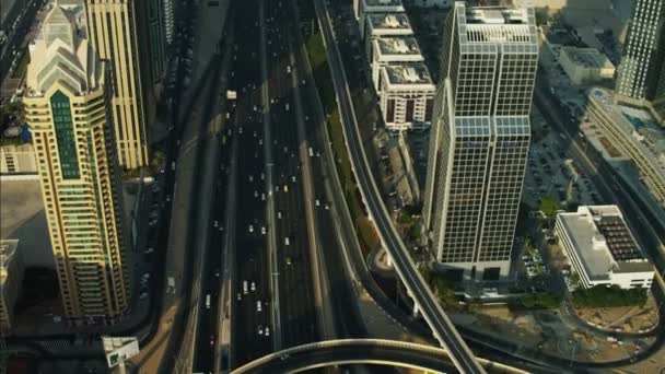 Dubai Sheikh Zayed Road Emirates Towers — Wideo stockowe