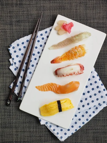 Cibo Tradizionale Giapponese Sushi Vari — Foto Stock