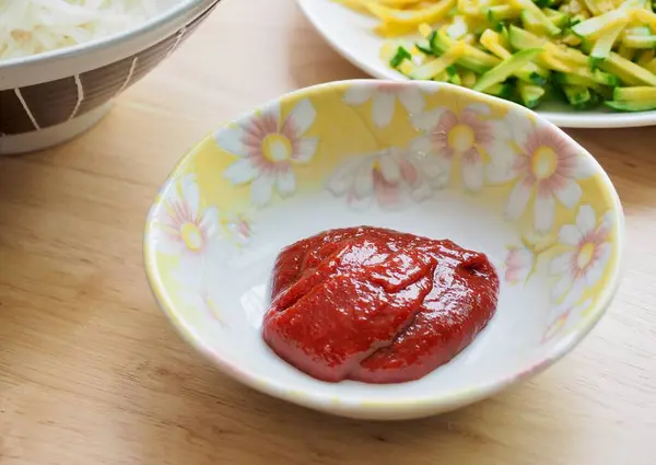 韩国传统酱油 红辣椒酱 — 图库照片
