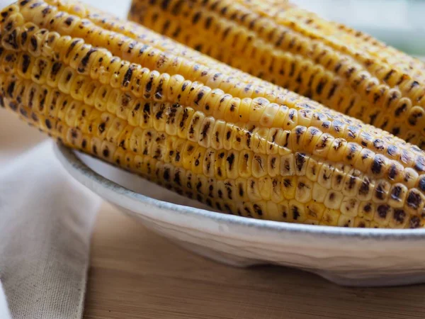 Yellow Roasted Corn Food — Stock Photo, Image