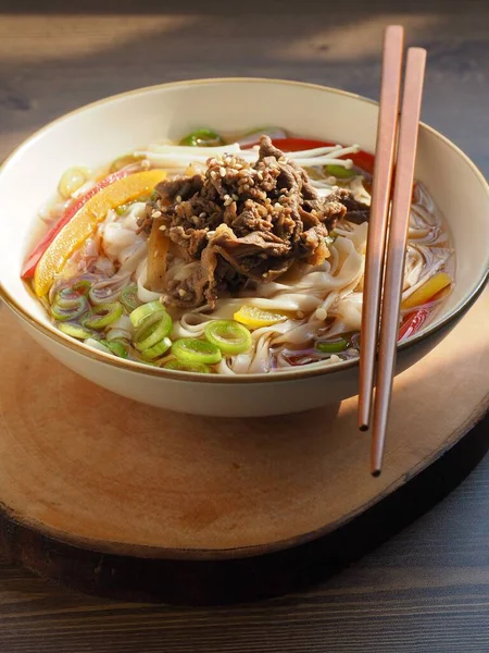 Carne Asiatică Vită Orez Supă Noodles — Fotografie, imagine de stoc