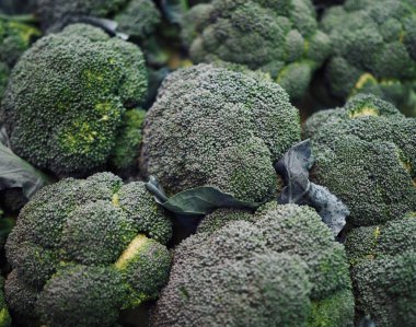 Taze organik sebzeler yeşil brokoli.