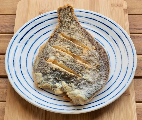 Grilled Flounder Porcelain Plate — Stock Photo, Image