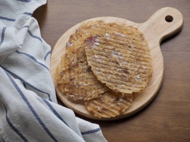 İşlenmiş yiyecek kurutulmuş fileton balığı filetosu.