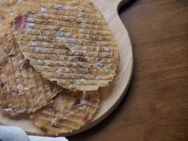 İşlenmiş yiyecek kurutulmuş fileton balığı filetosu.