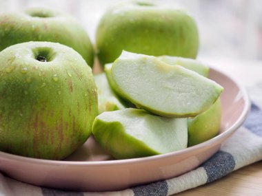 Taze organik meyve yeşili elma