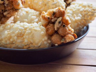 Kore geleneksel atıştırmalıkları Tatlı RicePuff, Gangjeong 