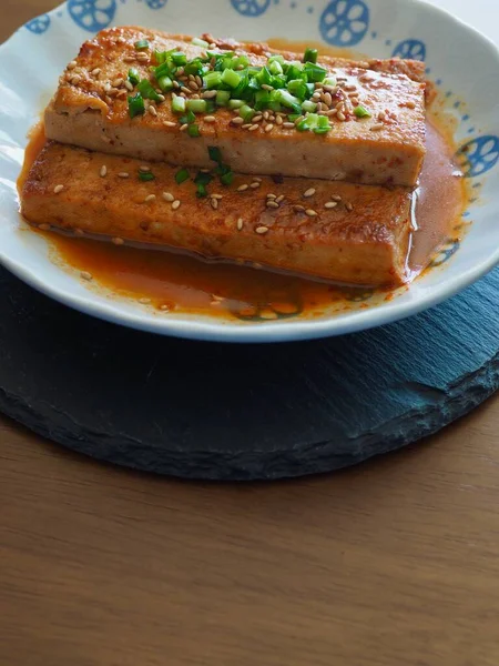 Nourriture Asiatique Tofu Mijoté Dans Sauce Soja Tofu Cuit — Photo