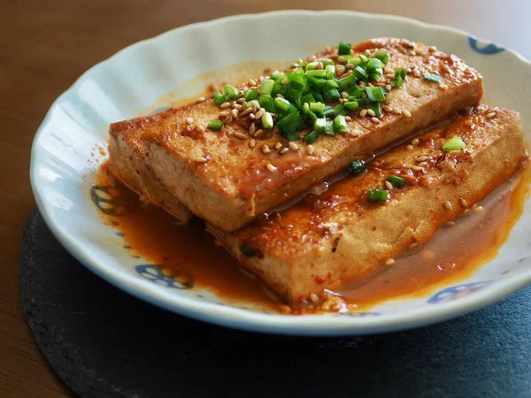 Nourriture Asiatique Tofu Mijoté Dans Sauce Soja Tofu Cuit — Photo