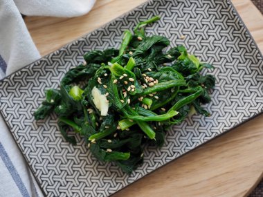 Kore geleneksel ıspanak bitkileri