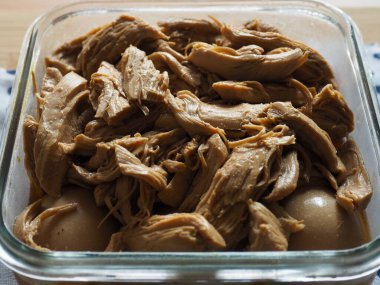 Asya yemekleri Tavuk yumurtası soya sosu haşlanmış