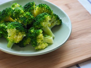 Taze organik sebzeler yeşil brokoli.