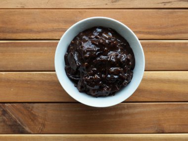 Seramik kasede Jajang sosu