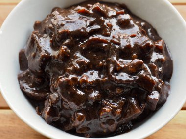 Seramik kasede Jajang sosu