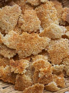 Kore yemeği Nurungji, çıtır pirinç kabuğu.