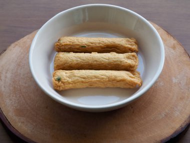 Asya yemeği balık keki, balık ezmesi, eomuk, odeng.