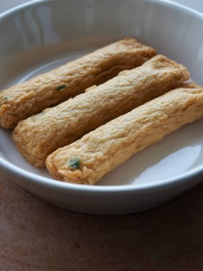 Asya yemeği balık keki, balık ezmesi, eomuk, odeng.