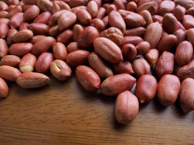 Organik fıstıklar, yiyecekler, atıştırmalıklar.