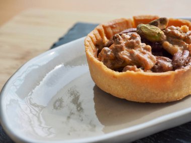 Cevizli turta, yemek, kahverengi, fındık, çerez