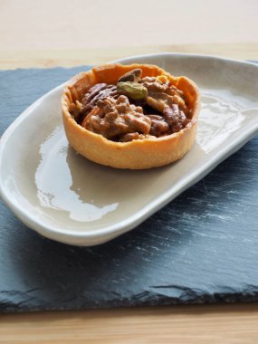 Cevizli turta, yemek, kahverengi, fındık, çerez