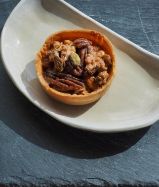 Cevizli turta, yemek, kahverengi, fındık, çerez