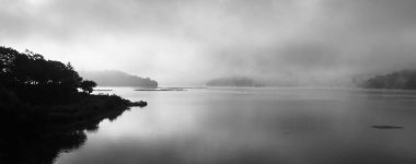 Kore Cheongju Şehri Daecheong Gölü Sabah Sis Manzarası