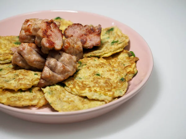 Hamburger Steak Und Eierpfannkuchen — Stockfoto