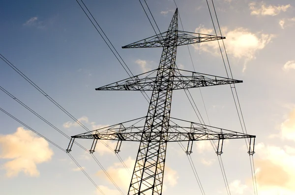 Pylône Électrique Dans Ciel Bleu — Photo