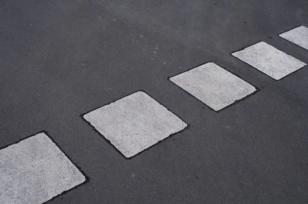 Rayas en asfalto — Foto de Stock