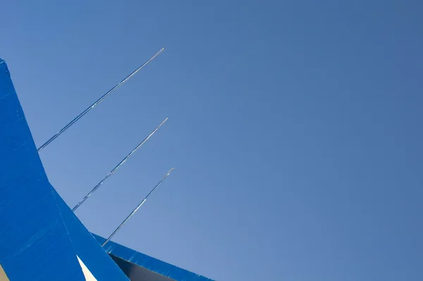 Dak met antennes — Stockfoto