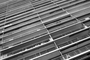 Yüksek katlı bina inşaatında sosyal konut