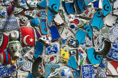 Kırık fayans mozaik duvar Istanbul '