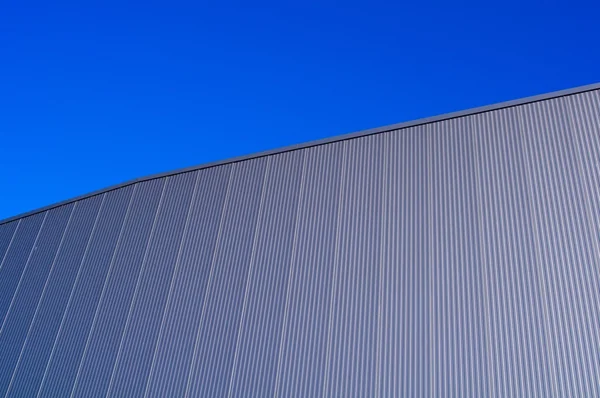 Фасад склада — стоковое фото
