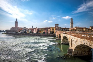 Verona nehir cityscape, İtalya