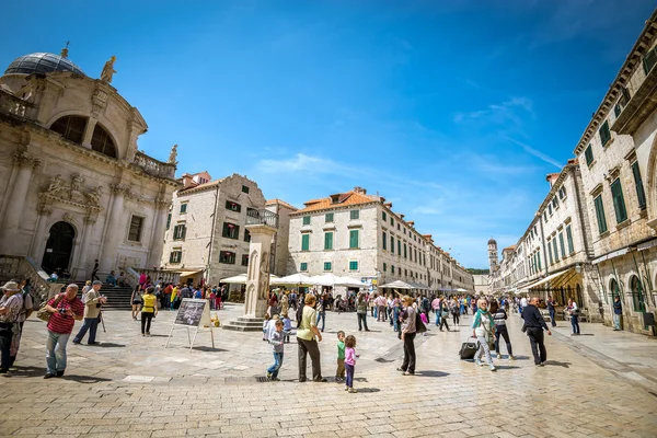 Dubrovnik street life, Croatia — Stock Photo, Image