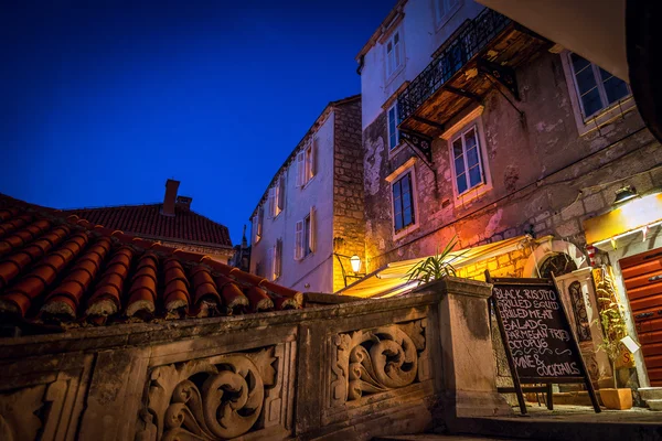 Korcula town streets by night — Stock Photo, Image