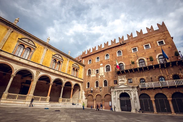 Calles de Verona de día —  Fotos de Stock